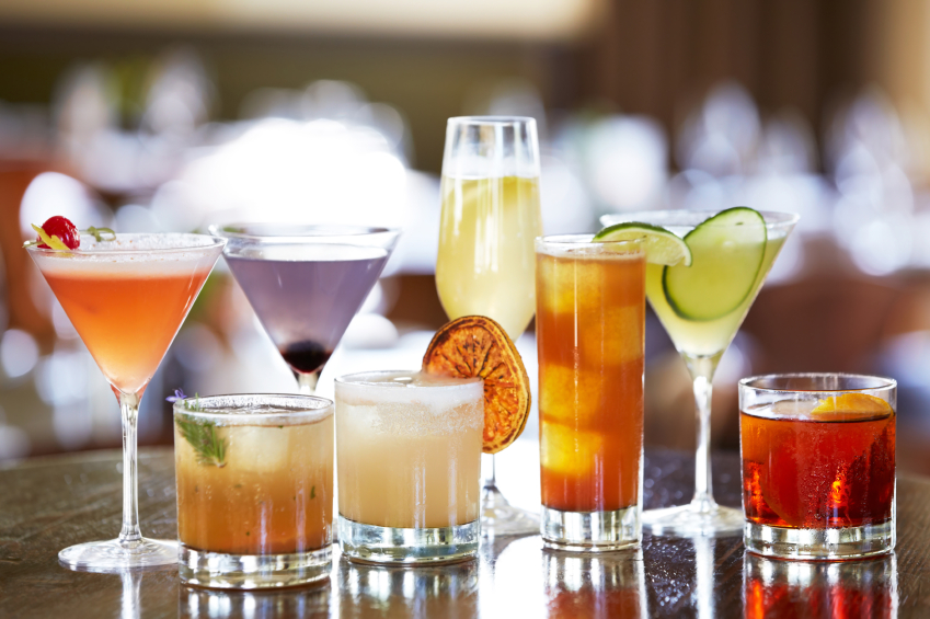 8 conseils pour une soirée cocktail facile et élégante
